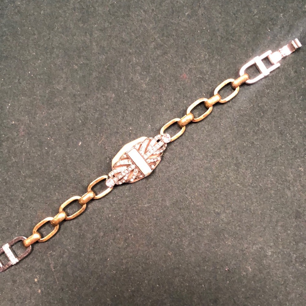 Chloe&Isabel bracelet